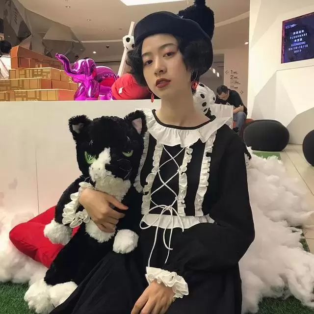 洛丽塔少女，做一个小公主