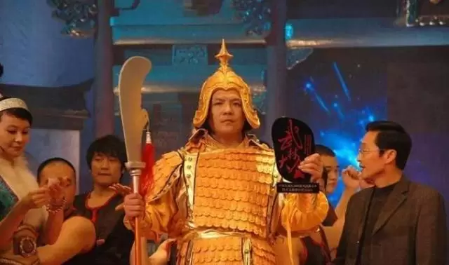 江湖传武大师，上擂台不到10秒变着花样被KO 8