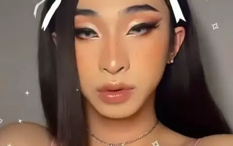伊能静儿子女装出镜，变猫系少女真辣眼睛
