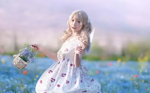 白丝洛丽塔软妹的美腿怎么都舔不够，每日福利送不停