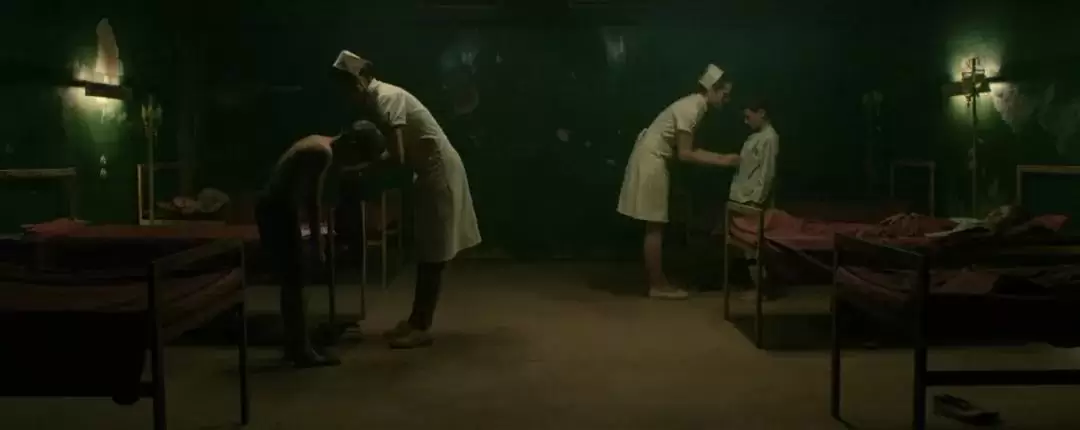 为一群女人14岁男孩沦生育工具 14