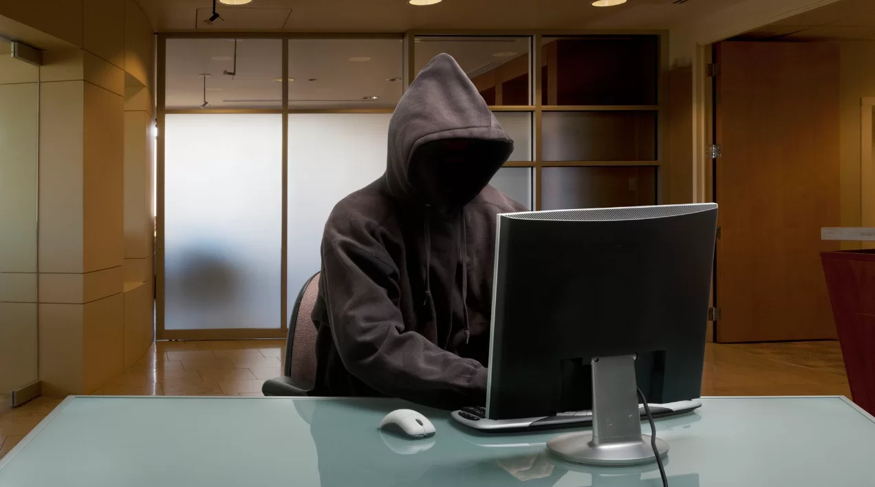 抄袭与坑人的艺术